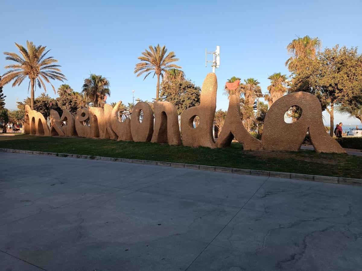 מאלגה Apartamentos Los Guindos מראה חיצוני תמונה